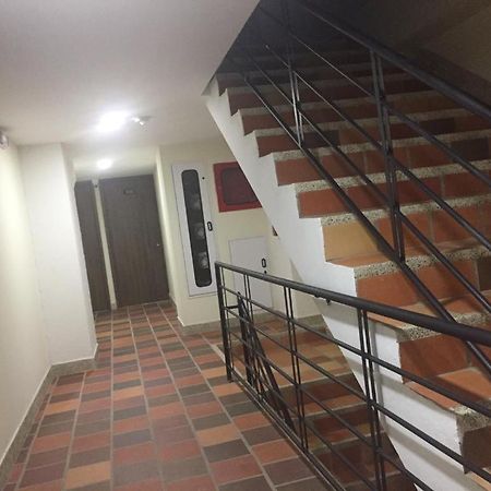 Hermoso Apartaestudio En Sabaneta. Eksteriør billede